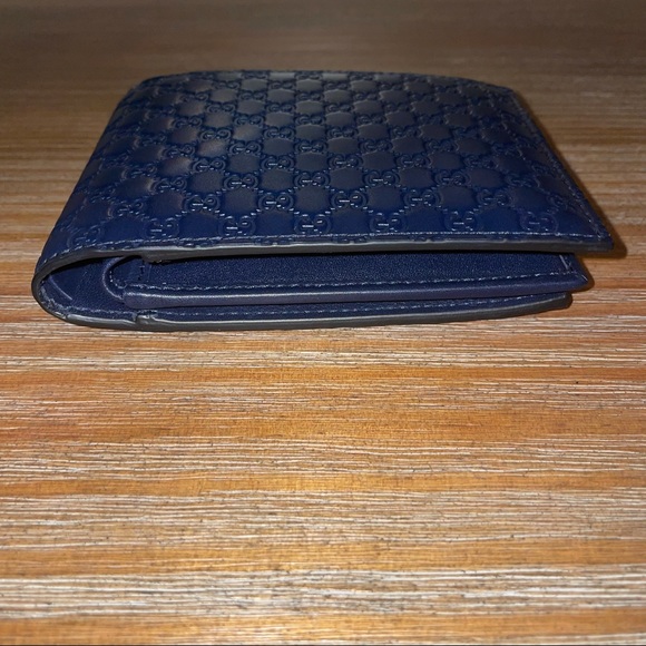 Gucci MicroGuccissima GG Logo Blue Leather Wallet with Removable Insert - Picture 4 of 16